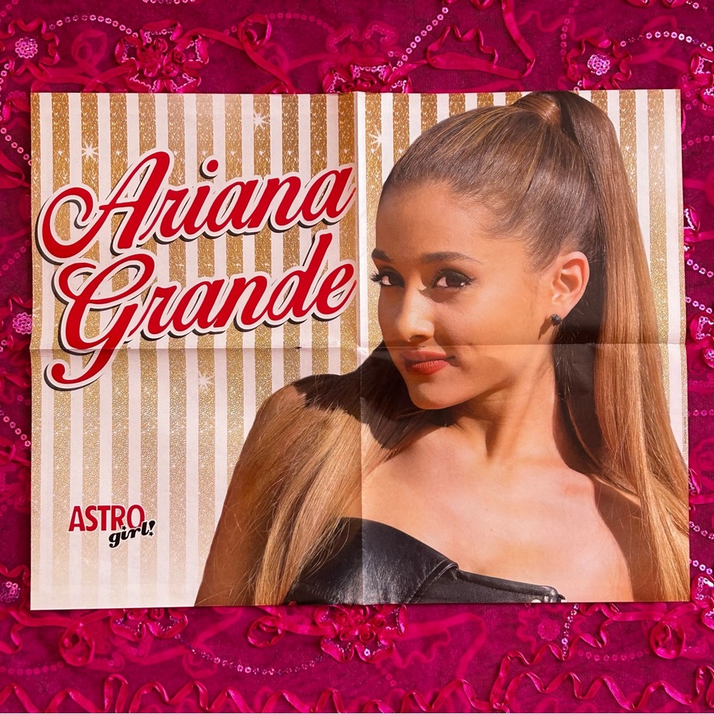 ariana grande 2014 VMAs collectible double sided astro girl! magazine po…
